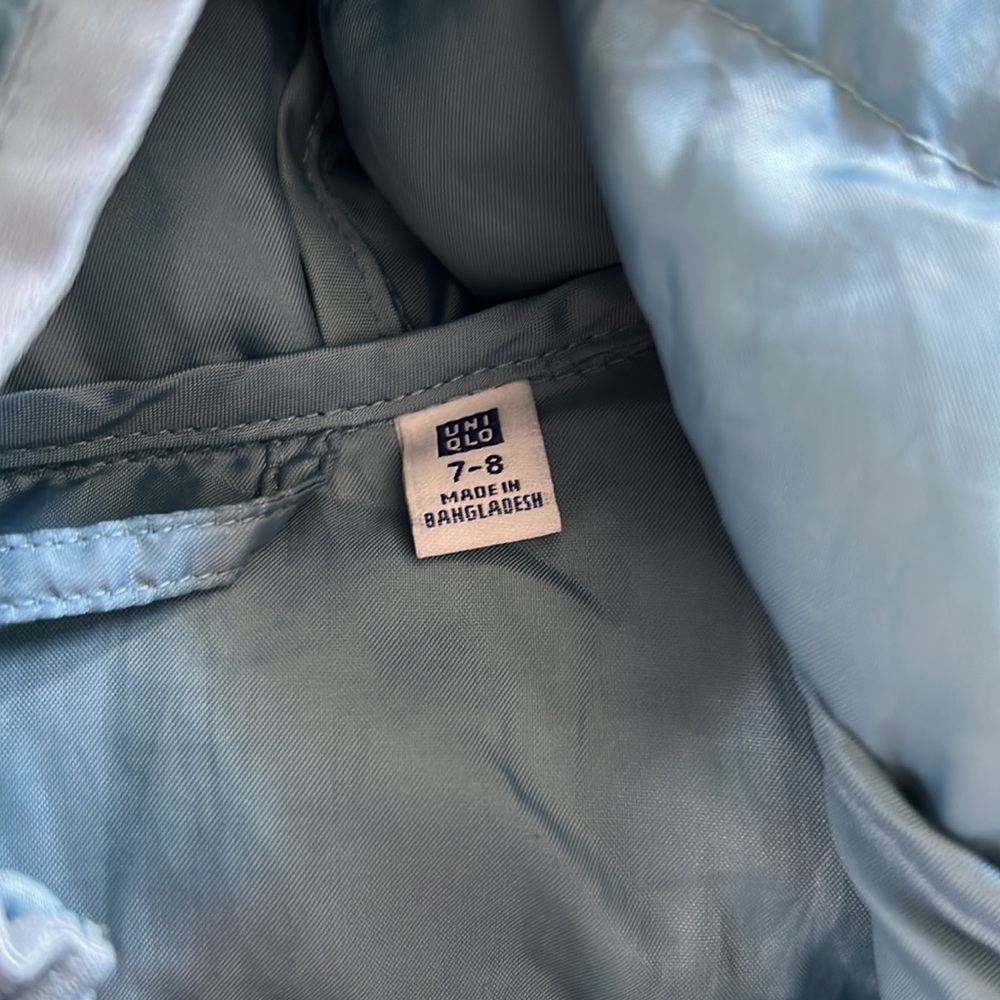 Uniqlo, Slate blue light puffer coat, size 6-7 - Picture 2 of 3